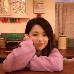 爱豆吃瓜娱乐圈李现,娱乐圈吃瓜达人，揭秘爱豆背后的故事